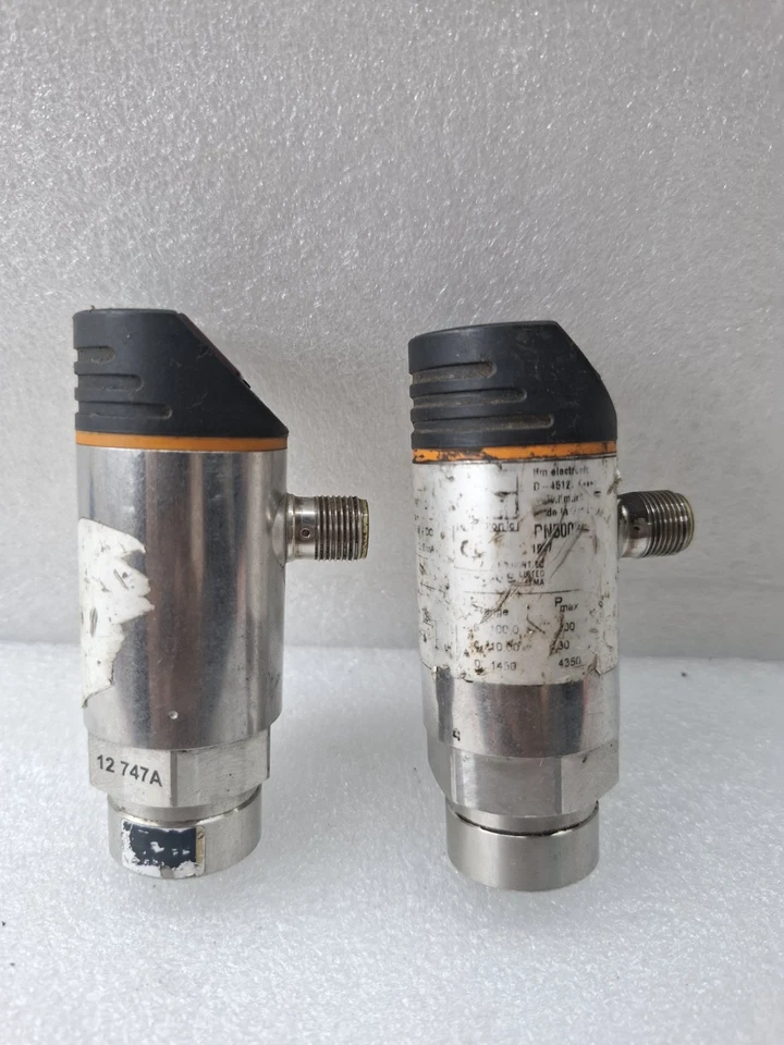 LOT OF 2 PCS IFM SENSOR